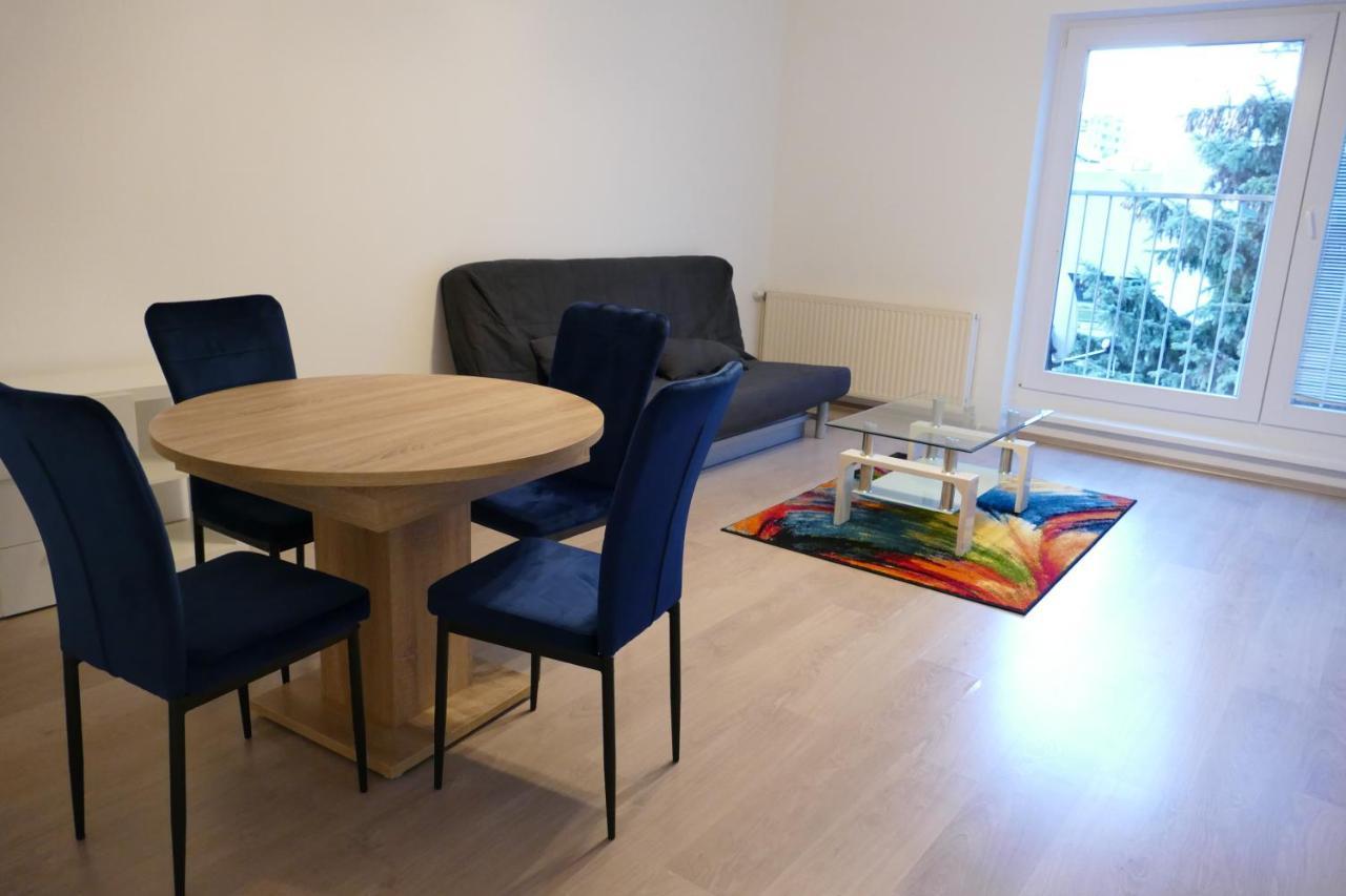 Modern And Light 2-Room Apartment เวียนนา ภายนอก รูปภาพ