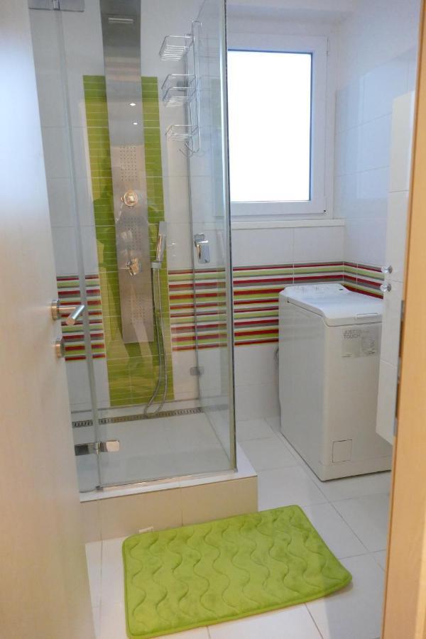 Modern And Light 2-Room Apartment เวียนนา ภายนอก รูปภาพ